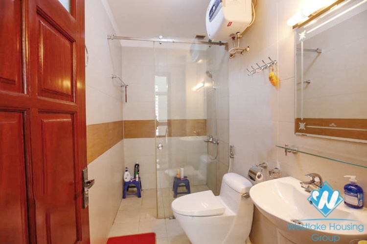 A lovely five bedrooms house for rent in Tay Ho area